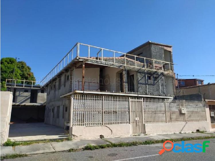 Local en venta en Nueva Segovia Barquisimeto Mls#22-6043 fcb