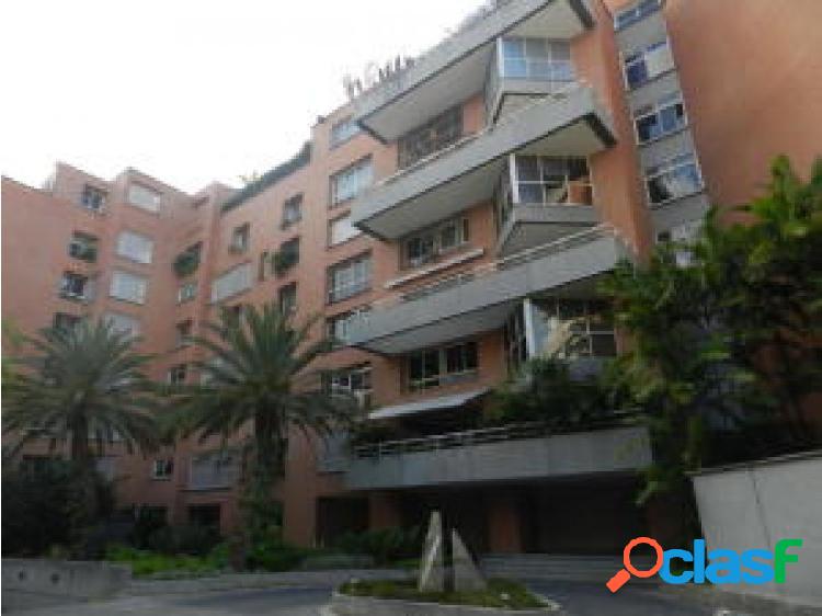 Apartamento en Alquiler en Campo Alegre 21-10436 SJ 0414