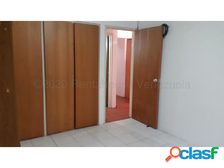 Apartamentos La Florida Gabriela Paz MLS #21-9616