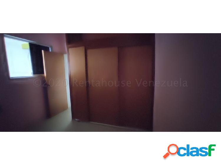 Casa en venta en La Mora Cabudare Mls# 22-5719 FCB