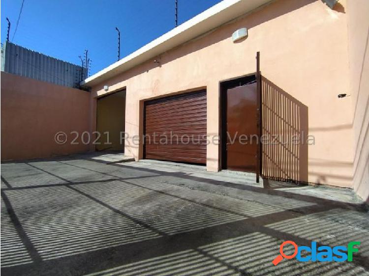 Local en venta en Centro Barquisimeto Mls#22-6036 fcb