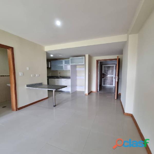 Apartamento en Alquiler en Res. Alta Vista Suite, Naguanagua