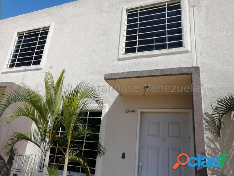 Casa en venta Terrazas de la Ensenada, Barquisimeto 22-5175