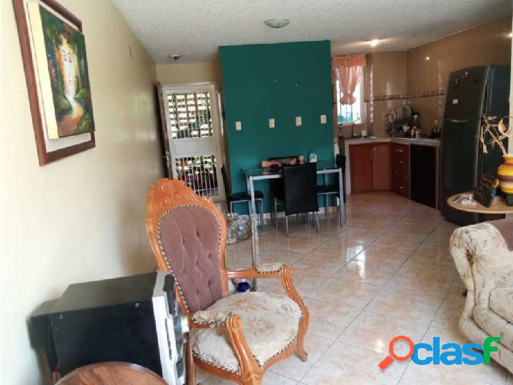 En venta apartamento en Tulipan San Diego