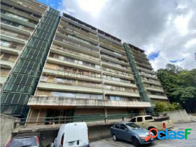 Apartamento en venta en la Tahona 21-15524 Sandra W.