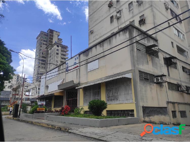 ALQUILER de Local Comercial Av. Bolivar Norte