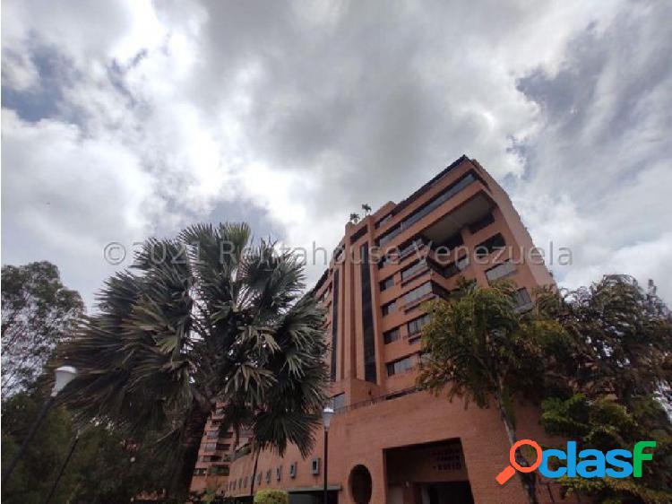 Apartamento en venta en la Tahona 22-3839 Sandra W.