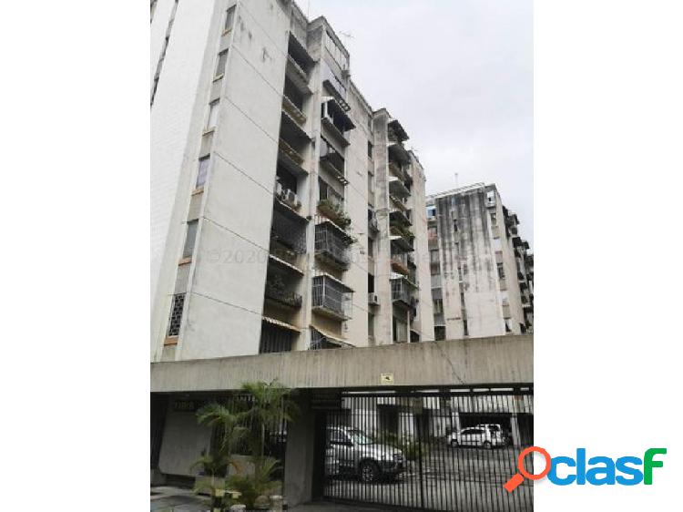 Apartamento en Venta en Los Palos Grandes 21-4595 Adri