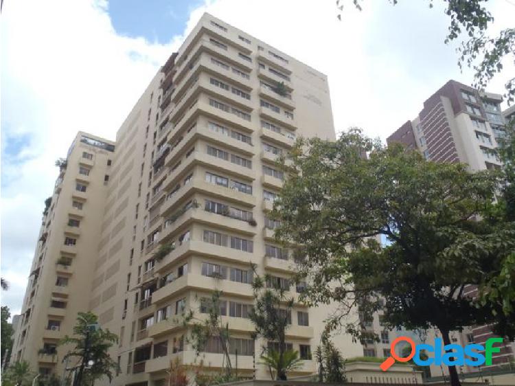 Apartamento en venta en Campo Alegre 20-16431 AP 04149149701