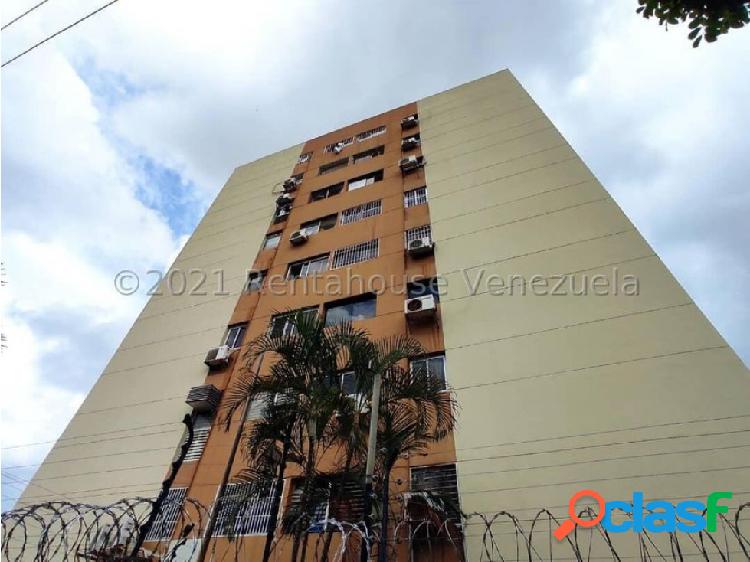 Apartamento en venta en El Parque Barquisimeto Mls#22-8551