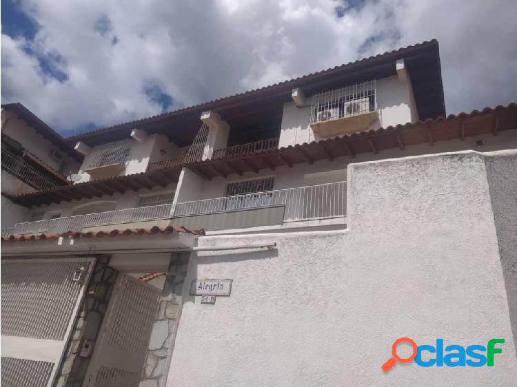 CASA EN VENTA EN TERRAZAS DEL CLUB HIPICO