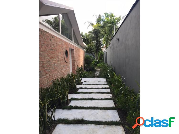 VENTA CASA 764 M2 4H+1s/5B+1s/3P ALTAMIRA