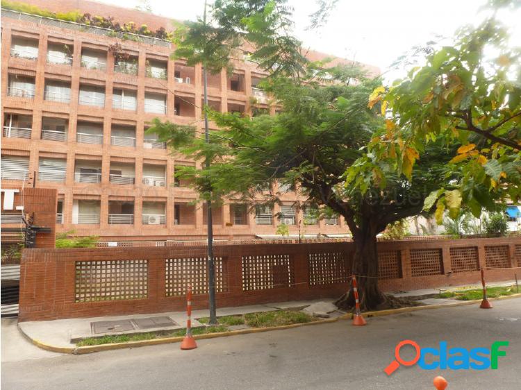 Venta Apartamento Campo Alegre 21-3820 Sandra White