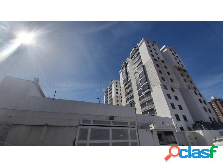 Apartamento en venta en Centro Barquisimeto Mls#22-9565 fcb