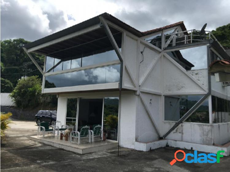 CASA EN VENTA BOSQUES DE LA LAGUNITA