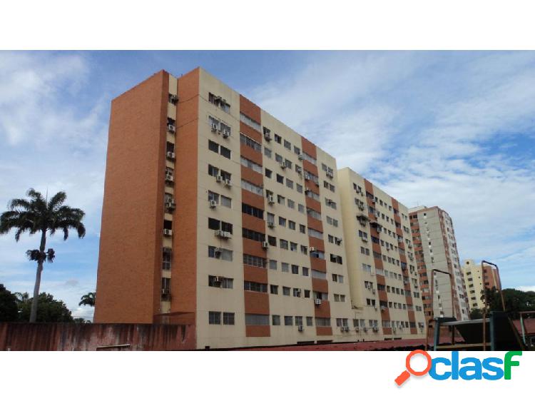 Apartamento en venta en El Parque Barquisimeto Mls#22-7974