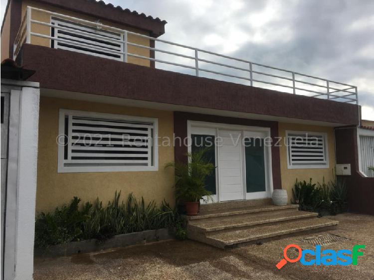 Casa en venta en Los Cardones Barquisimeto Mls#22-12269 FCB