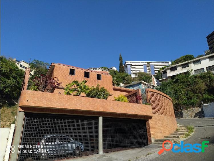 EN VENTA CASA MULTIFAMILIAR EN COLINAS DE BELLO MONTE