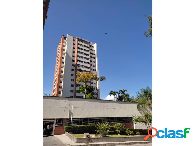 VENTA DE APARTAMENTO URBANIZACIÓN GUAICAY