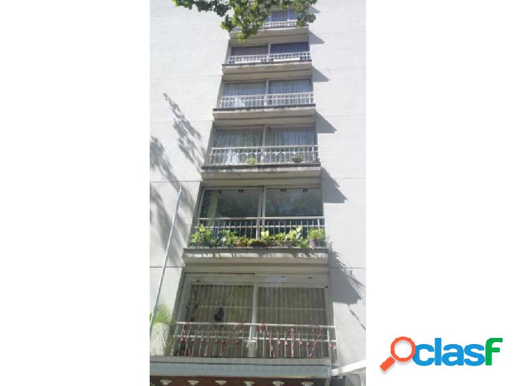 Apartamento.en venta en La Florida 20-9991 Sandra W.