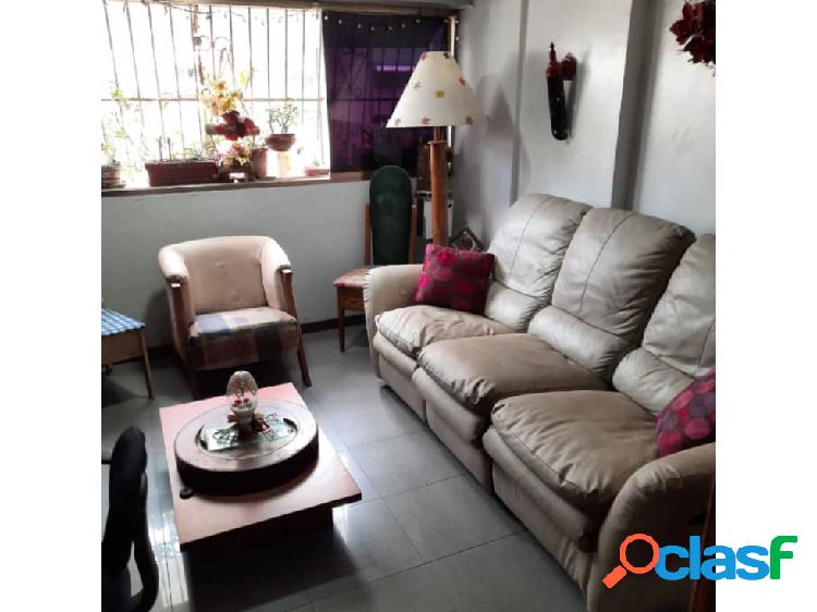 Vendo apartamento 76 m2 2h/1b/1p Santa Rosalía 3622