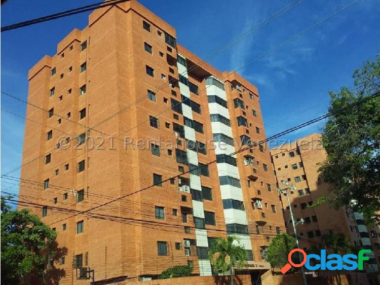 Apartamento en venta en El Parque Barquisimeto Mls#22-12013
