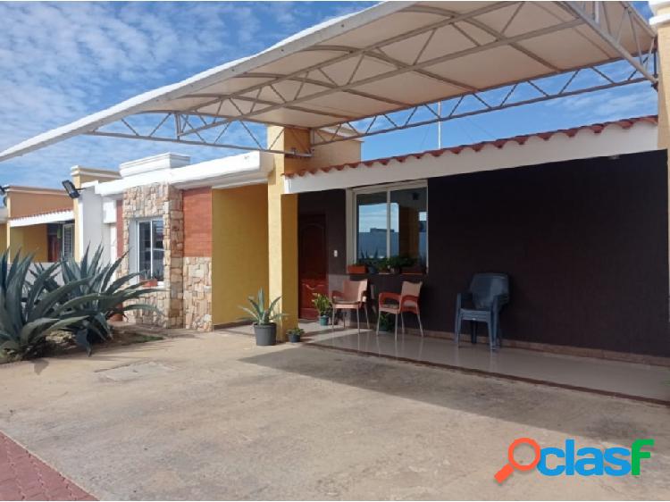 Casa en venta en Conj. Residencial Bahiamar. Puerta Maraven