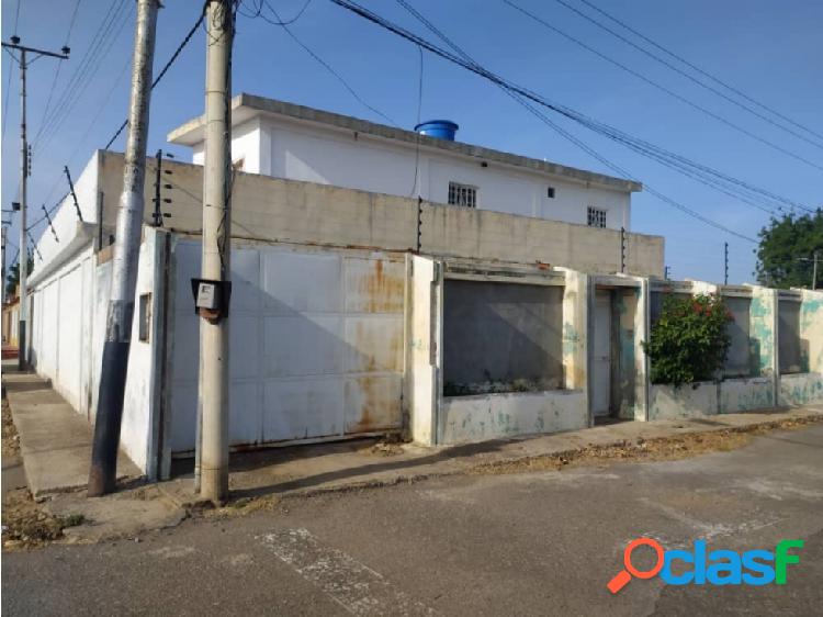 Casa en venta en Puerta Maraven. Punto Fijo