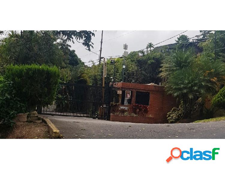 Venta Casa El Hatillo 547mts2 C. / 365mts2 T. Caracas