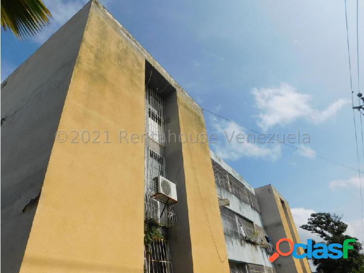 Apartamento en venta en La Mora Cabudare Mls# 22-6524 FCB