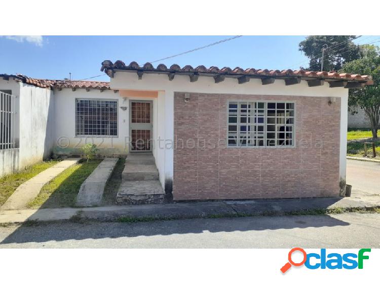 Casa en venta en Copacoa Cabudare Mls# 22-11381 FCB