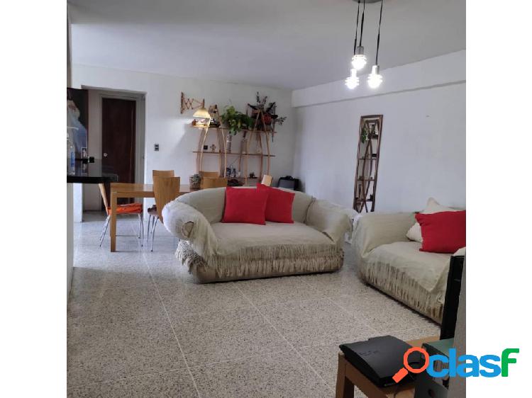 APARTAMENTO EN VENTA - URB. PALO VERDE