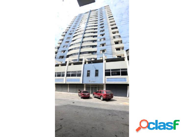 Apartamento de lujo en venta en el centro de Maracay Aragua