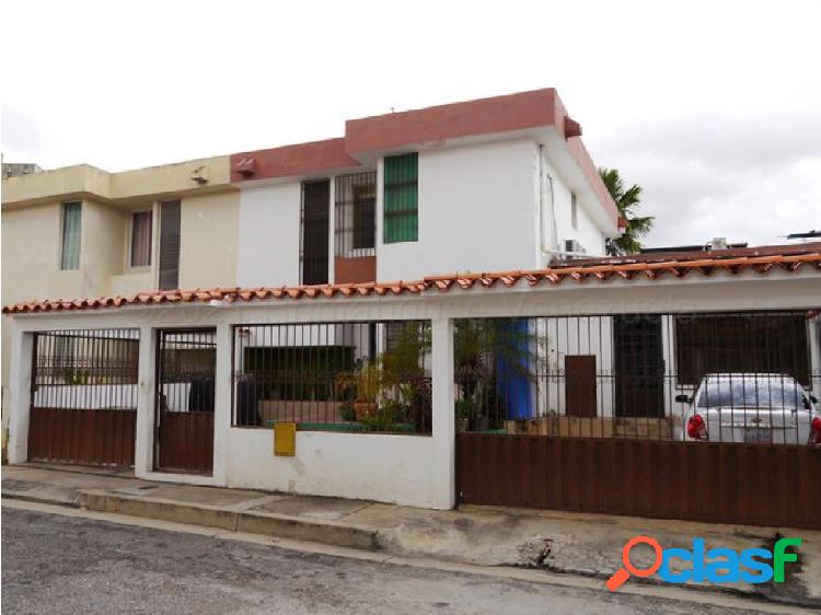 Casa en venta en Club Hipico Trinitarias Barquisimeto
