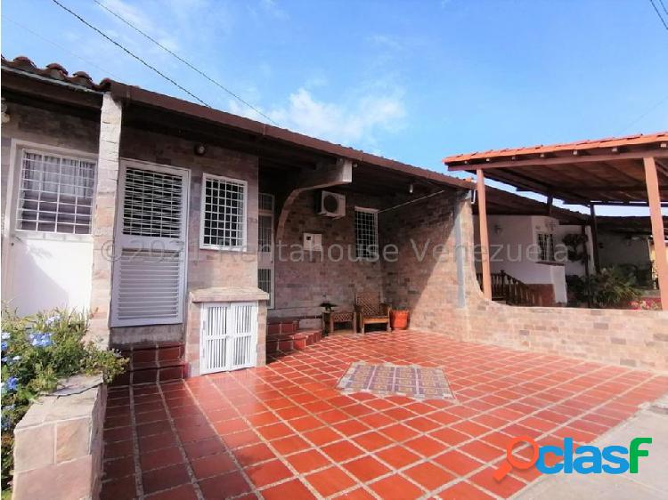 Casa en venta en La Mora Cabudare Mls# 22-10296 FCB