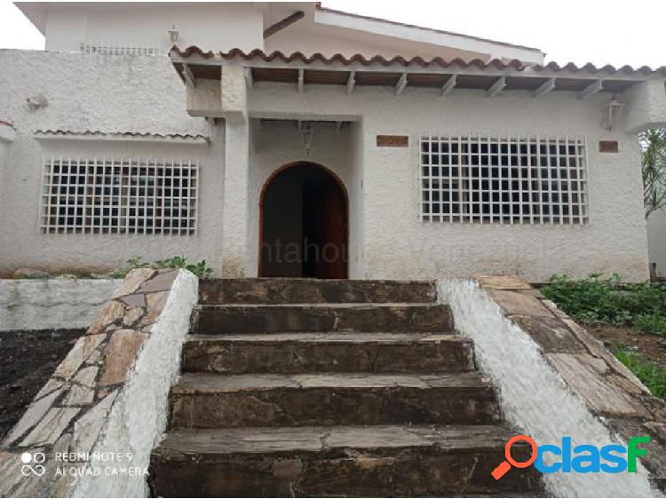 Casa en venta en Los Cardones Barquisimeto Mls#22-6262 FCB