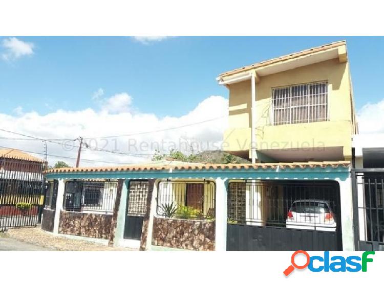 Casa en venta en Patarata Barquisimeto Mls#21-14126 fcb