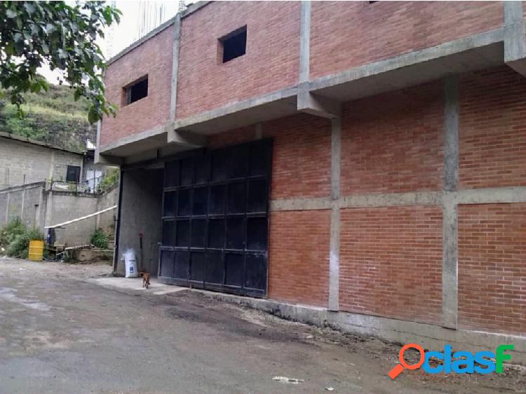 Se vende Galpón 700 m² en Baruta