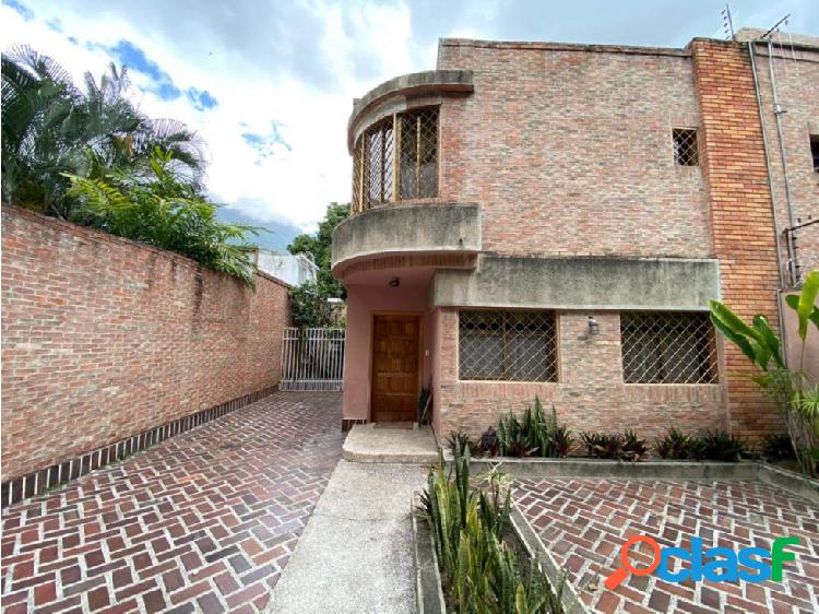 Se vende casa 400m² 3h+s/3b+s∕4p en La Castellana