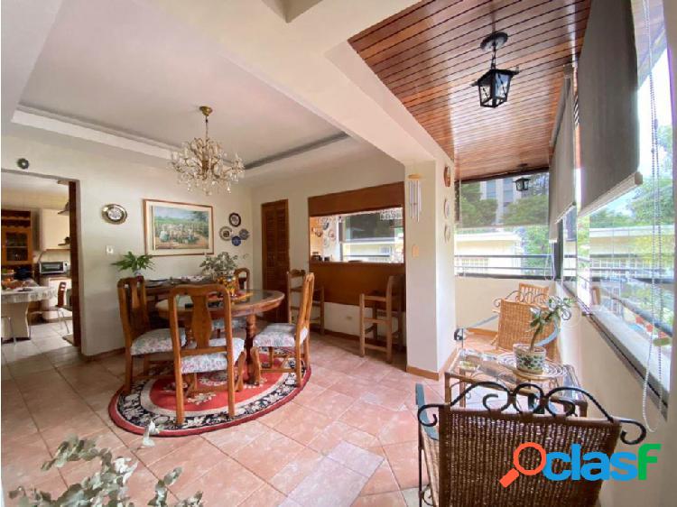 Se vende casa 648m² 8h∕9b∕10p en Los palos grandes