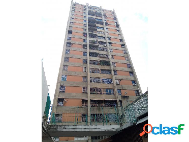Venta de Apartamento 80m2/3h/2b/1PE Santa Monica Caracas
