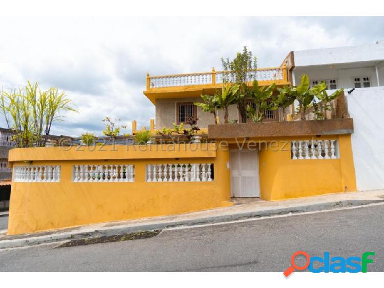 Casa en Venta en Colinas de Los Chaguaramos 21-20650 Adri