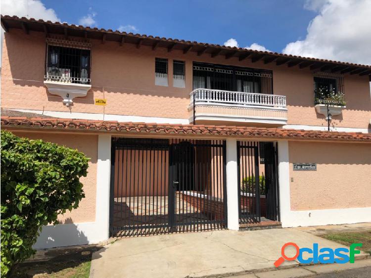 En Venta Hermosa Casa en Macaracuay