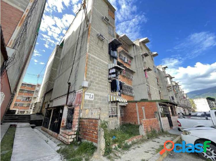 SE VENDE APTO 2HAB/1B/1PE BUENAVISTA El Ingenio Guatire