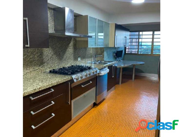 Alquilo apartamento 200m2 4h+s/3b/2pe El Rosal 0470