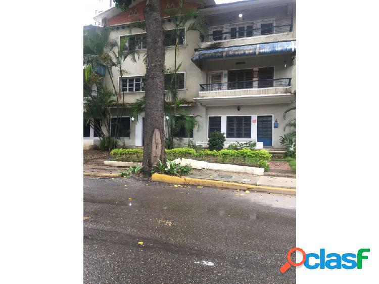 Se vende apto 133 m2 3h/2b/4p El Rosal 5546