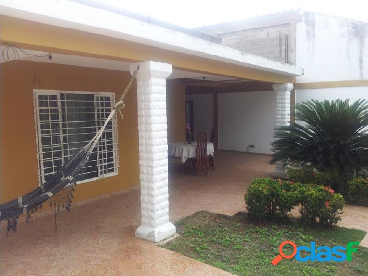 Se vende casa 100m2 5h/3b/3p Paso Real 0693