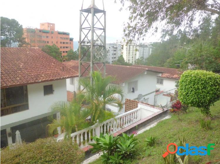 Se vende casa 310m2 5h+s/5b+s/4pe Los Naranjos 5413