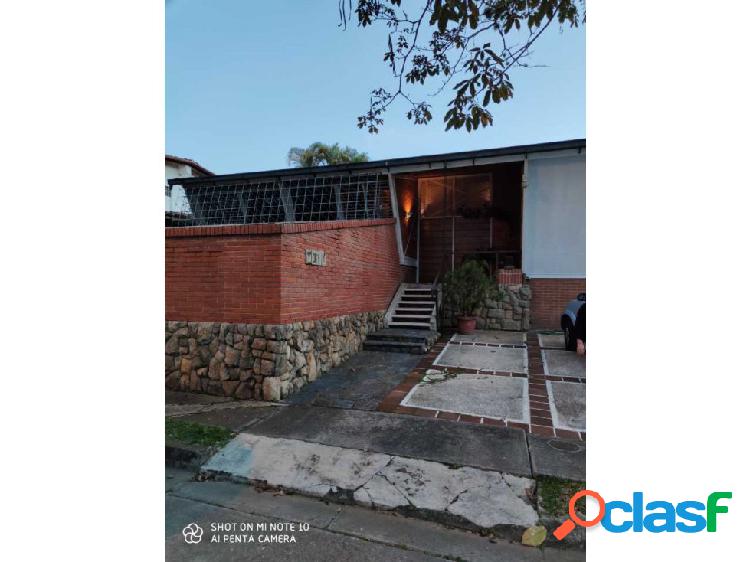 Se vende casa 380m2 5h+s/5b+s/3p Lomas de La Lagunita