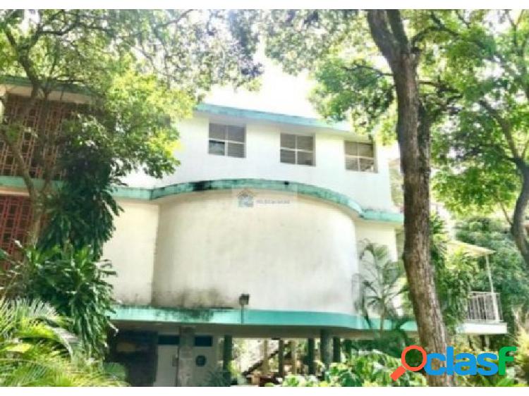 Se vende casa 522m2 6h/6b/11p Colinas de Bello Monte